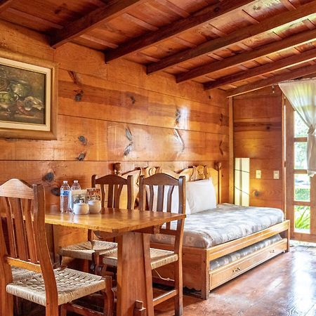Zirahuen Forest And Resort Екстер'єр фото
