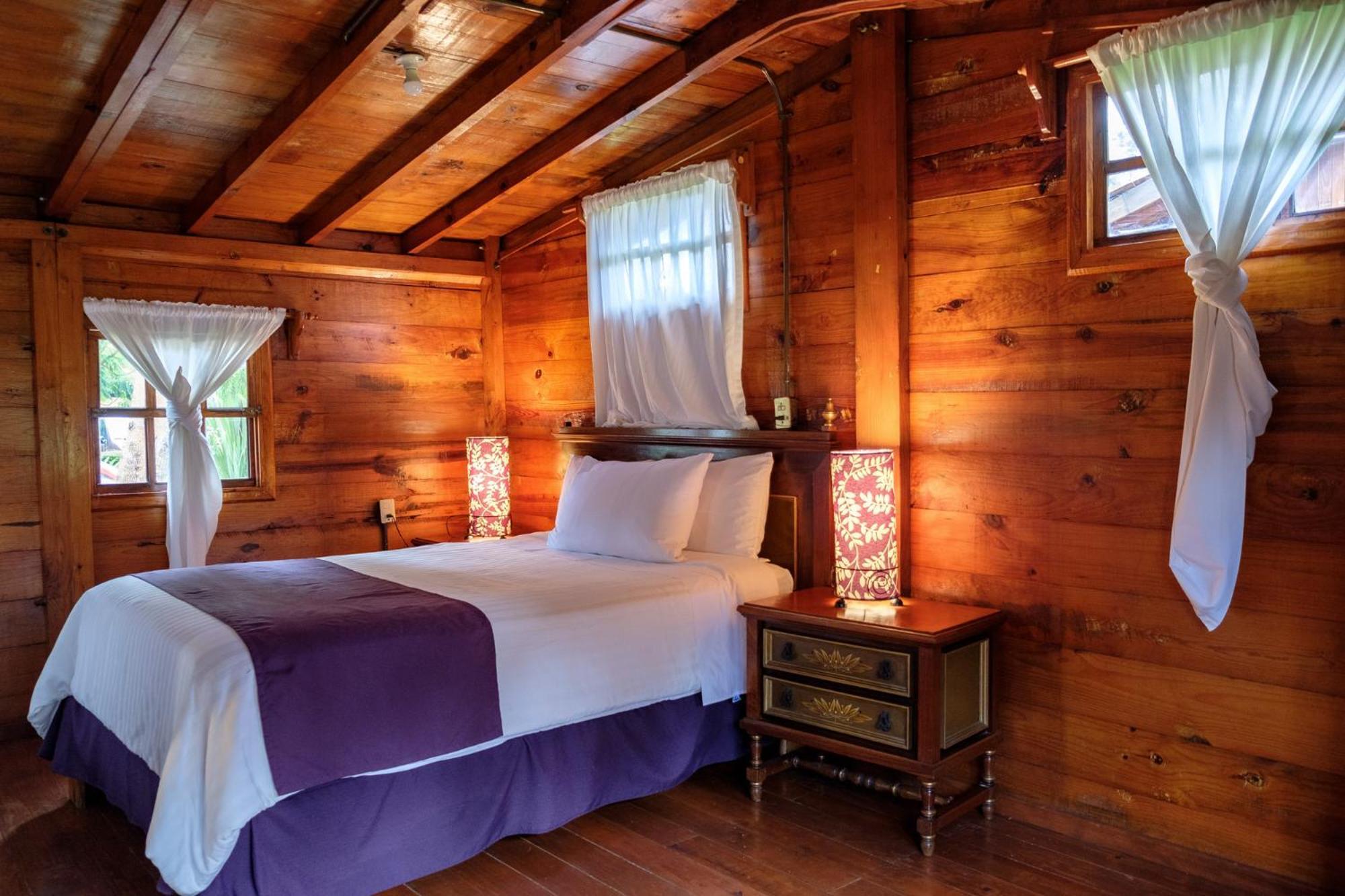 Zirahuen Forest And Resort Екстер'єр фото