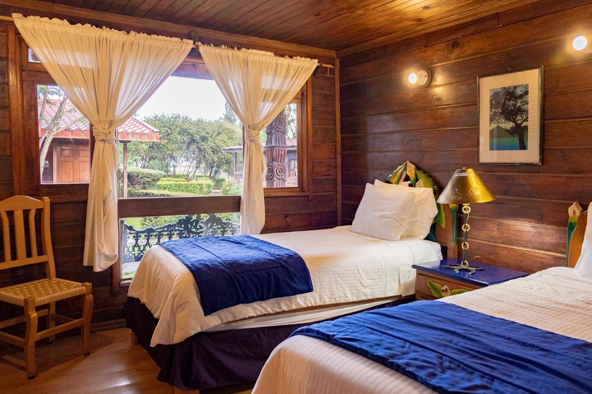 Zirahuen Forest And Resort Екстер'єр фото