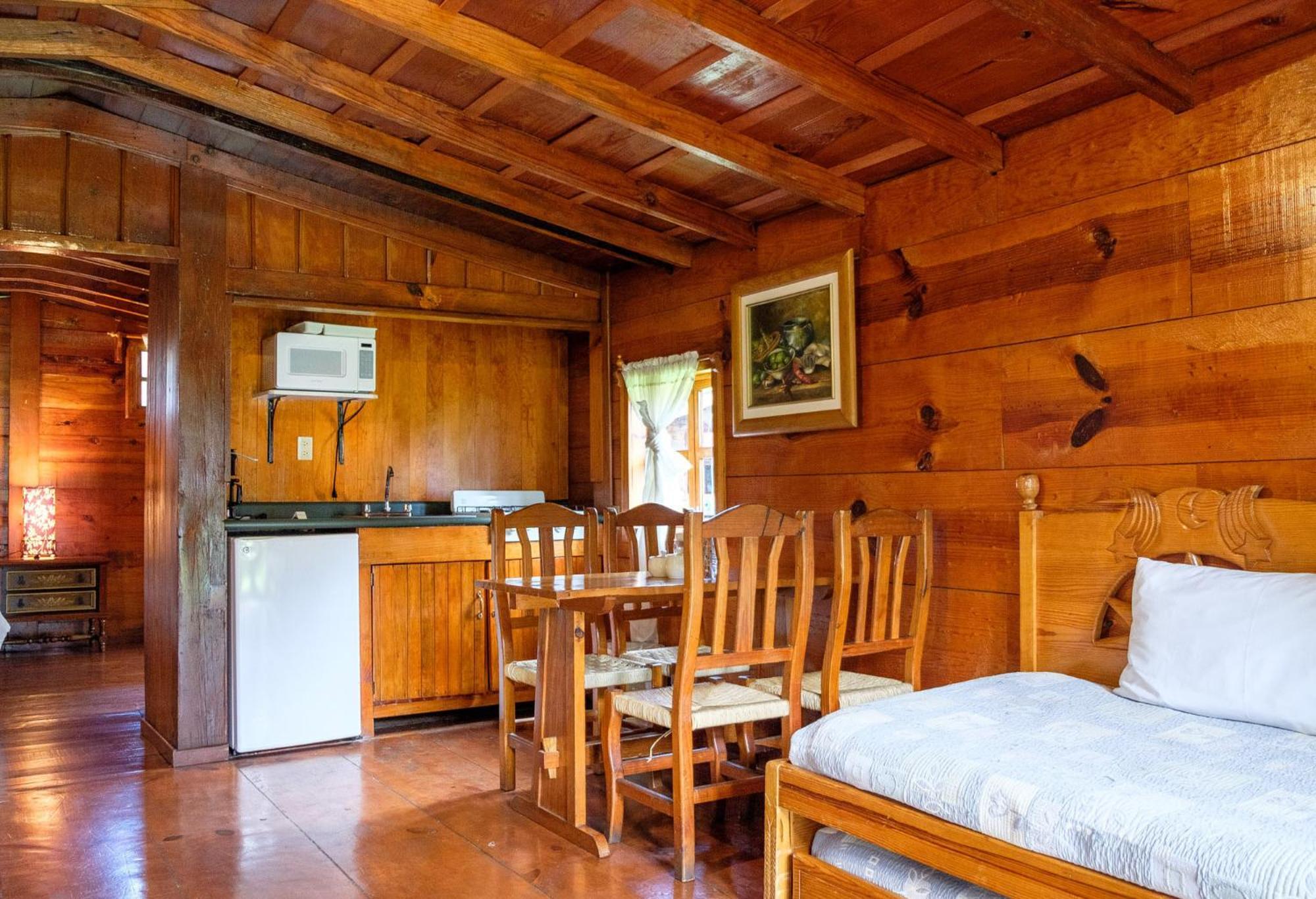 Zirahuen Forest And Resort Екстер'єр фото