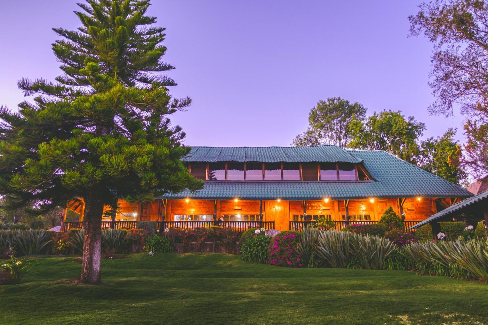 Zirahuen Forest And Resort Екстер'єр фото